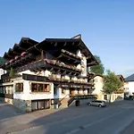 艾格维尔特酒店