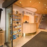 艾格维尔特酒店 3* 瑟尔