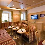 酒店 艾格维尔特酒店 3*