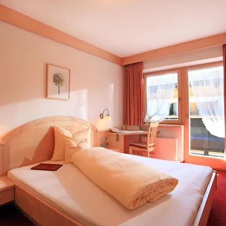 Eggerwirt Otel