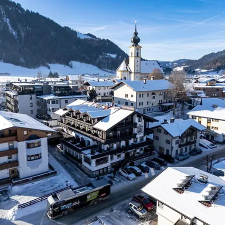 Eggerwirt Hotel 3*