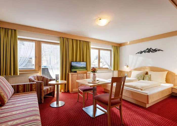 艾格维尔特酒店 酒店 3*