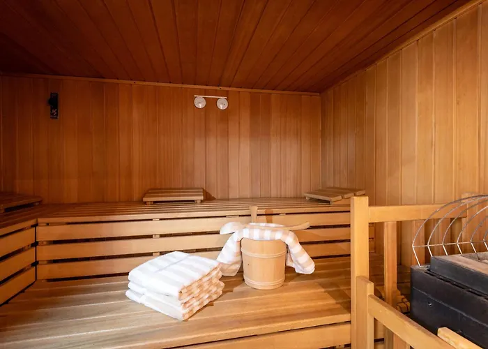 艾格维尔特酒店 酒店 3*