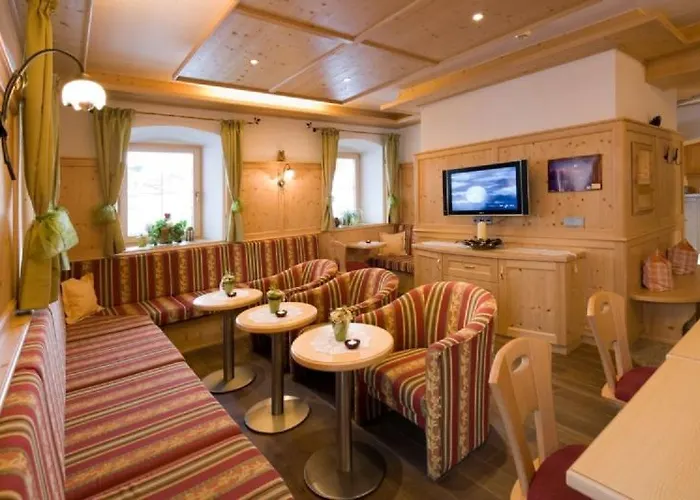 酒店 艾格维尔特酒店 3*