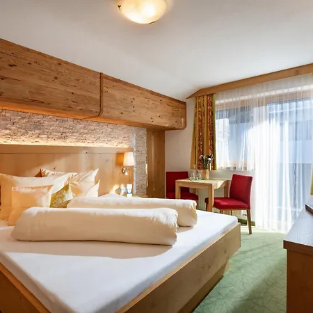 Отель Eggerwirt 3*